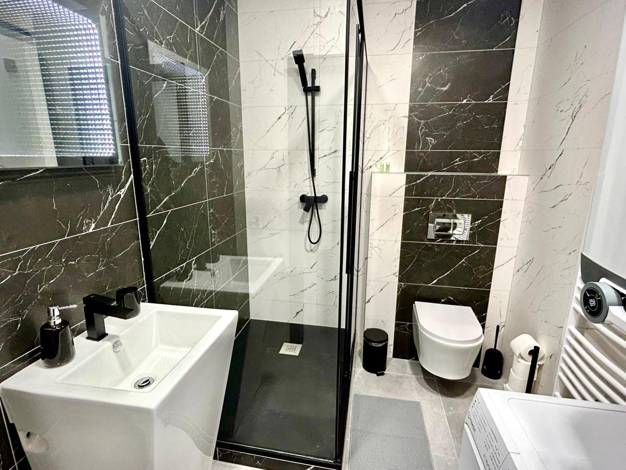 Apartmany Premium Se Soukromym Parkovanim Česká Lípa Екстериор снимка