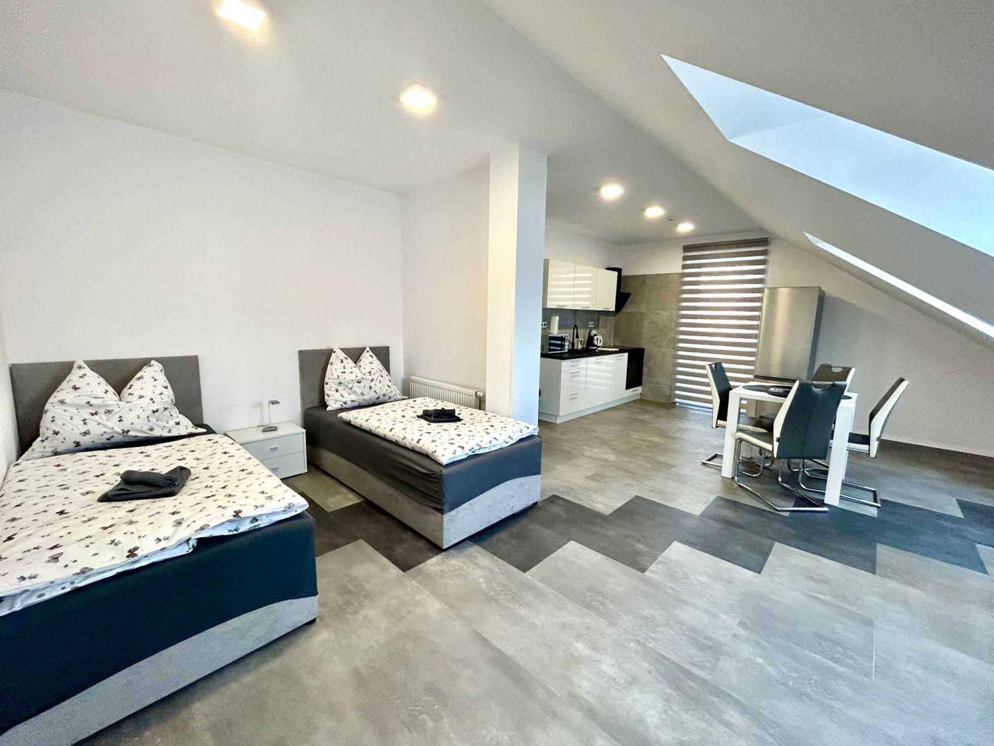 Apartmany Premium Se Soukromym Parkovanim Česká Lípa Екстериор снимка